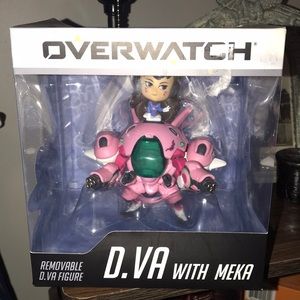 🖤NIB BLIZZARD OVERWATCH D.VA WITH MEKA REMOVABLE FIGURE🖤